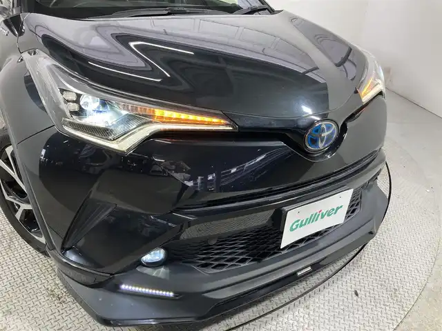 トヨタ Ｃ－ＨＲ ハイブリッド 1．8G 大阪府 2018(平30)年 3.6万km ブラックマイカ TRDエアロ シーケンシャル 純正9incナビ(フルセグ/DVD再生/Bluetooth) バックカメラ ETC 衝突軽減 レーダーC クリアランスソナー BSM トヨタセーフティセンス 前後ドラレコ