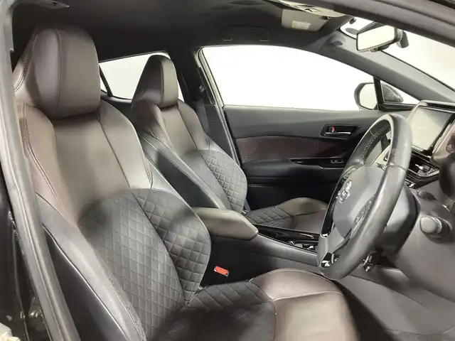 トヨタ Ｃ－ＨＲ ハイブリッド 1．8G 大阪府 2018(平30)年 3.6万km ブラックマイカ TRDエアロ シーケンシャル 純正9incナビ(フルセグ/DVD再生/Bluetooth) バックカメラ ETC 衝突軽減 レーダーC クリアランスソナー BSM トヨタセーフティセンス 前後ドラレコ