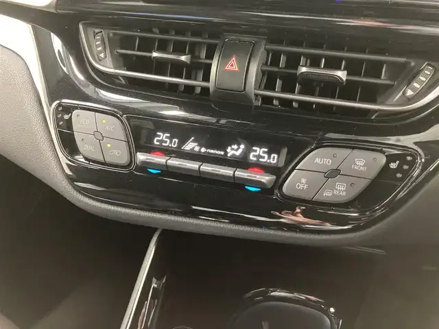 トヨタ Ｃ－ＨＲ ハイブリッド 1．8G 大阪府 2018(平30)年 3.6万km ブラックマイカ TRDエアロ シーケンシャル 純正9incナビ(フルセグ/DVD再生/Bluetooth) バックカメラ ETC 衝突軽減 レーダーC クリアランスソナー BSM トヨタセーフティセンス 前後ドラレコ