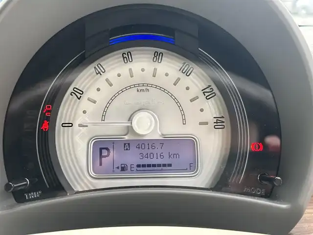スズキ ラパン ＬＣ X 滋賀県 2023(令5)年 3.4万km フォーンベージュメタリック/アーバンブラウン 2トーン 禁煙車/純正ディスプレイオーディオ/・Bluetooth/USB//バックカメラ/ハーフレザーシート/シートヒーター/LEDヘッドライト/コーナーセンサー/レーンキープアシスト/衝突軽減ブレーキ/純正ドライブレコーダー/スマートキー/プッシュスタート/Wエアバック