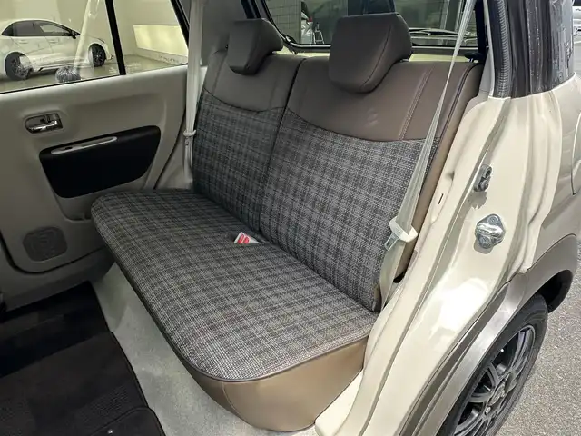 スズキ ラパン ＬＣ X 滋賀県 2023(令5)年 3.4万km フォーンベージュメタリック/アーバンブラウン 2トーン 禁煙車/純正ディスプレイオーディオ/・Bluetooth/USB//バックカメラ/ハーフレザーシート/シートヒーター/LEDヘッドライト/コーナーセンサー/レーンキープアシスト/衝突軽減ブレーキ/純正ドライブレコーダー/スマートキー/プッシュスタート/Wエアバック