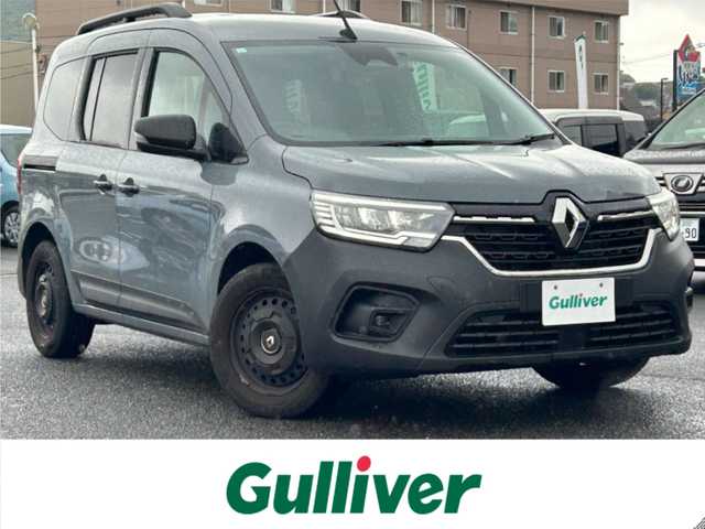 ルノー ルノー カングー ヴァリエテ 広島県 2023(令5)年 1.1万km グレー 200台限定車「ヴァリエテ」/・DANNERコラボCABANA製専用シートカバー/・マルチルーフレール/・置くだけ充電/純正ディスプレイオーディオ/（AppleCarPlay/AndroidAuto/Bluetooth）/バックカメラ/ETC/前後ドライブレコーダー/レーダークルーズコントロール/コーナーセンサー/ブラインドスポットモニター/電子パーキング/LEDヘッドライト/フォグランプ/純正フロアマット/レーンキープアシスト/オートライト/スペアキー/プッシュスタート