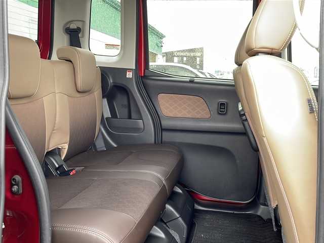 日産 デイズ ルークス ハイウェイスター Gターボ 徳島県 2018(平30)年 5.6万km スパークリングレッド/ブラック 2トーン 純正7インチナビ【MM317D-W】/（Bluetooth/フルセグTV/CD/DVD/AM/FM）/両側パワースライドドア/クルーズコントロール/LEDヘッドライト/オートハイビーム/ドライブレコーダー/ETC/純正15AW/純正フロアマット/プッシュスタート/スマートキー/スペアキー
