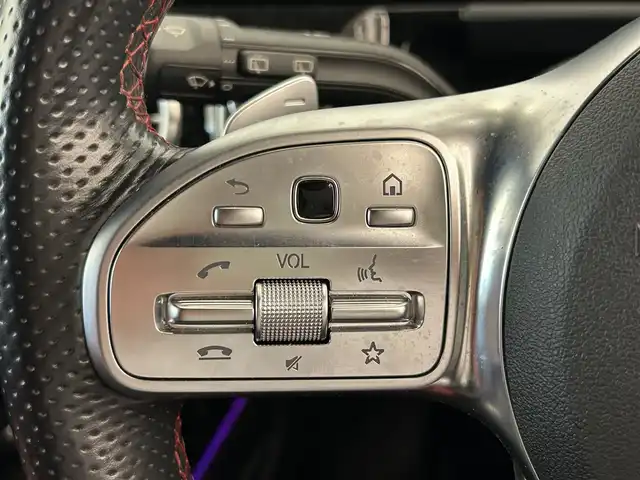メルセデス・ベンツ Ｂ２００ｄ AMGライン 岡山県 2019(令1)年 3.7万km デジタルホワイト レザーエクスクルーシブパッケージ/・2トーン本革シート（赤黒）/・64色アンビエントライト/ナビゲーションパッケージ/レーダーセーフティーパッケージ/リアカメラ/パーキングアシスト/LEDヘッドライト/AHB/オートライト/パワーシート/シートヒーター/ACC/SOSコールシステム/ESP/アクティブステアリングアシスト/ドラレコ（F/R）/道路標識アシスト/アクティブレーンキーピングアシスト/アクティブブレーキアシスト/BSA/レーンチェンジアシスト/アテンションアシスト