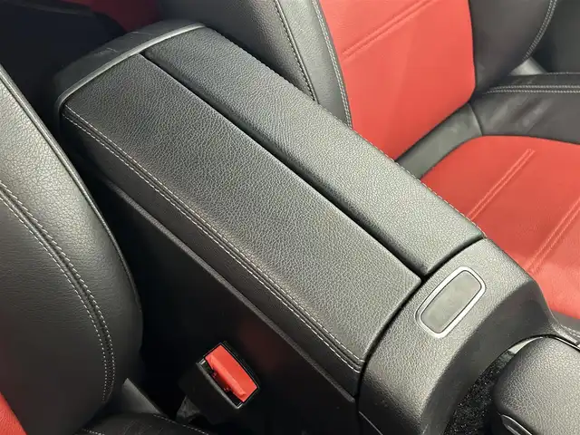 メルセデス・ベンツ Ｂ２００ｄ AMGライン 岡山県 2019(令1)年 3.7万km デジタルホワイト レザーエクスクルーシブパッケージ/・2トーン本革シート（赤黒）/・64色アンビエントライト/ナビゲーションパッケージ/レーダーセーフティーパッケージ/リアカメラ/パーキングアシスト/LEDヘッドライト/AHB/オートライト/パワーシート/シートヒーター/ACC/SOSコールシステム/ESP/アクティブステアリングアシスト/ドラレコ（F/R）/道路標識アシスト/アクティブレーンキーピングアシスト/アクティブブレーキアシスト/BSA/レーンチェンジアシスト/アテンションアシスト