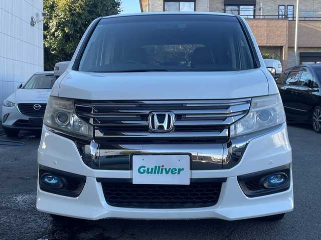 ホンダ ステップワゴン スパーダ Z クールスピリット 神奈川県 2015(平27)年 6.3万km ホワイトオーキッドパール Bluetooth/純正ナビ、TV/バックカメラ/両側パワースライドドア/ステアリングリモコン/ビルトインETC/純正マット＆バイザー/オートライト/スペアキー/保証書、取説