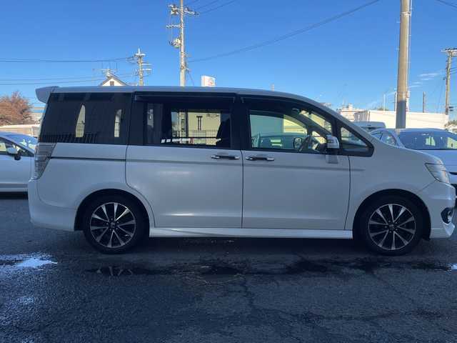 ホンダ ステップワゴン スパーダ Z クールスピリット 神奈川県 2015(平27)年 6.3万km ホワイトオーキッドパール Bluetooth/純正ナビ、TV/バックカメラ/両側パワースライドドア/ステアリングリモコン/ビルトインETC/純正マット＆バイザー/オートライト/スペアキー/保証書、取説