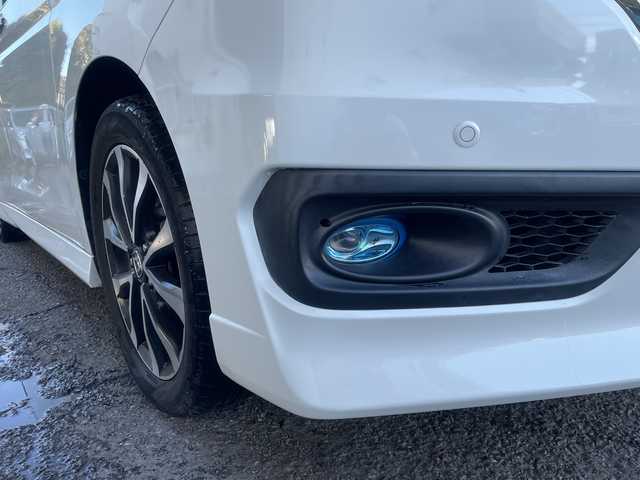 ホンダ ステップワゴン スパーダ Z クールスピリット 神奈川県 2015(平27)年 6.3万km ホワイトオーキッドパール Bluetooth/純正ナビ、TV/バックカメラ/両側パワースライドドア/ステアリングリモコン/ビルトインETC/純正マット＆バイザー/オートライト/スペアキー/保証書、取説