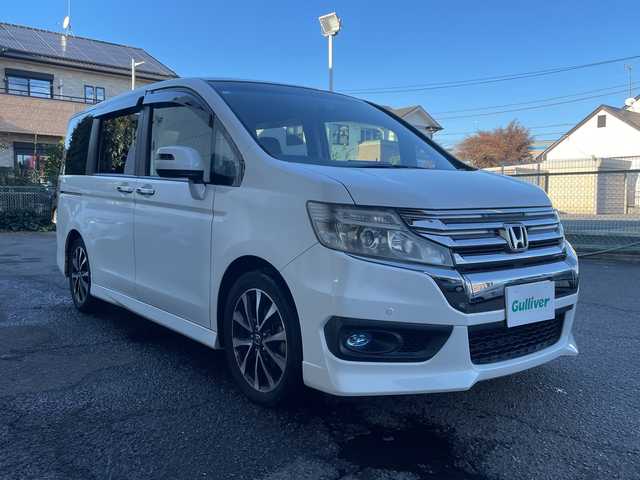 ホンダ ステップワゴン スパーダ Z クールスピリット 神奈川県 2015(平27)年 6.3万km ホワイトオーキッドパール Bluetooth/純正ナビ、TV/バックカメラ/両側パワースライドドア/ステアリングリモコン/ビルトインETC/純正マット＆バイザー/オートライト/スペアキー/保証書、取説