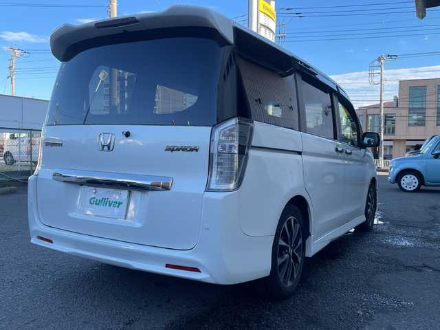 ホンダ ステップワゴン スパーダ Z クールスピリット 神奈川県 2015(平27)年 6.3万km ホワイトオーキッドパール Bluetooth/純正ナビ、TV/バックカメラ/両側パワースライドドア/ステアリングリモコン/ビルトインETC/純正マット＆バイザー/オートライト/スペアキー/保証書、取説