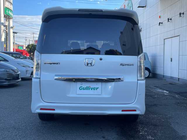 ホンダ ステップワゴン スパーダ Z クールスピリット 神奈川県 2015(平27)年 6.3万km ホワイトオーキッドパール Bluetooth/純正ナビ、TV/バックカメラ/両側パワースライドドア/ステアリングリモコン/ビルトインETC/純正マット＆バイザー/オートライト/スペアキー/保証書、取説