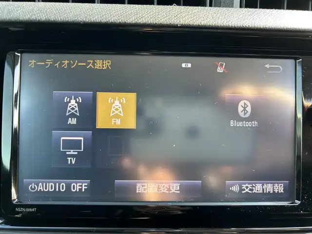 トヨタ アクア G G’s 滋賀県 2015(平27)年 2.1万km グレーメタリック 純正SDナビ/・フルセグTV/・FM/・AM/・CD/・DVD/・Bluetooth/・SD/バックカメラ/ドライブレコーダー/ビルトインETC/ハーフレザーシート/シートヒーター/革巻きステアリング/プリクラッシュセーフティ/クルーズコントロール/横滑り防止装置/LEDヘッドライト/オートライト/フォグランプ/電格ウィンカーミラー/プッシュスタート/スマートキー