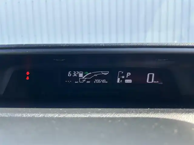 トヨタ アクア G G’s 滋賀県 2015(平27)年 2.1万km グレーメタリック 純正SDナビ/・フルセグTV/・FM/・AM/・CD/・DVD/・Bluetooth/・SD/バックカメラ/ドライブレコーダー/ビルトインETC/ハーフレザーシート/シートヒーター/革巻きステアリング/プリクラッシュセーフティ/クルーズコントロール/横滑り防止装置/LEDヘッドライト/オートライト/フォグランプ/電格ウィンカーミラー/プッシュスタート/スマートキー