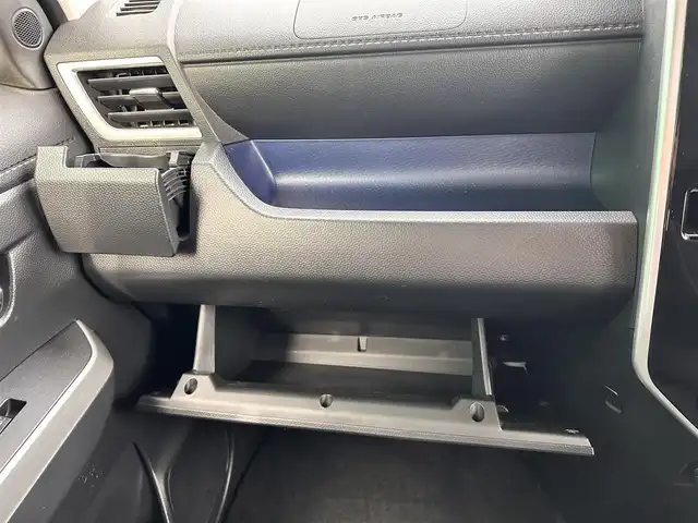 トヨタ ルーミー カスタムG 宮城県 2019(平31)年 6.2万km パールホワイトⅢ コンフォートパッケージ/・シートヒーター（運転席/助手席）/・シートバックテーブル（運転席/助手席）/＝＝＝/スマートアシスト3/・衝突回避支援ブレーキ機能/・衝突警報機能/・車線逸脱警報機能/・誤発進抑制制御機能/・先行車発進お知らせ機能/・オートハイビーム/・コーナーセンサー/純正9インチナビ（NSZT-Y68T）/・CD/DVD/Bluetooth/フルセグTV/バックカメラ/ビルトインETC/ドライブレコーダー/両側パワースライドドア/クルーズコントロール/ステアリングスイッチ/LEDオートヘッドランプ/フォグランプ/革巻きステアリング/前席シートヒーター/スマートキー＆プッシュスタート/スペアキー/電動格納ミラー/純正14インチAW/フロアマット/ドアバイザー/取扱説明書/保証書