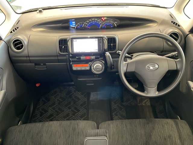 ダイハツ タント カスタム X スペシャル 福井県 2013(平25)年 3.8万km パールホワイトⅢ 純正8インチSDナビ/フルセグTV/BT/CD/DVD/USB/SD/片側パワースライドドア/純正14インチアルミホイール/HIDヘッドライト/フォグランプ/純正フロアマット/スマートキー/スペアキー/電動格納ウィンカーミラー/純正ドアバイザー