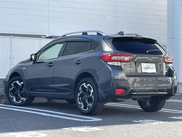 スバル ＸＶ ハイブリッド 2．0e－S アイサイト 群馬県 2021(令3)年 7.1万km マグネタイトグレーメタリック EyeSight Ver.3/・衝突軽減ブレーキシステム/・アクティブレーンキープ/・プリクラッシュブレーキ/・全車速追従機能付クルーズコントロール/・ブラインドスポットモニター/純正SDナビゲーション/（CD/DVD/SD/BT/HDMI/フルセグTV）/バックカメラ/サイドカメラ/ナビ連動ドライブレコーダー/ETC/オートホールド/ステアリングスイッチ/前席パワーシート（D席パワーシート）/クリアランスソナー/LEDヘッドライト/フォグライト/ドアバイザー/電格ミラー/純正フロアマット/純正18インチアルミホイール