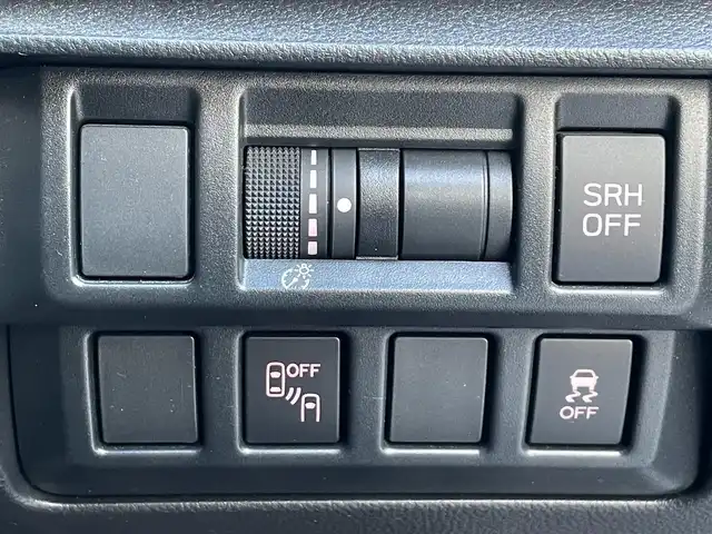 スバル ＸＶ ハイブリッド 2．0e－S アイサイト 群馬県 2021(令3)年 7.1万km マグネタイトグレーメタリック EyeSight Ver.3/・衝突軽減ブレーキシステム/・アクティブレーンキープ/・プリクラッシュブレーキ/・全車速追従機能付クルーズコントロール/・ブラインドスポットモニター/純正SDナビゲーション/（CD/DVD/SD/BT/HDMI/フルセグTV）/バックカメラ/サイドカメラ/ナビ連動ドライブレコーダー/ETC/オートホールド/ステアリングスイッチ/前席パワーシート（D席パワーシート）/クリアランスソナー/LEDヘッドライト/フォグライト/ドアバイザー/電格ミラー/純正フロアマット/純正18インチアルミホイール