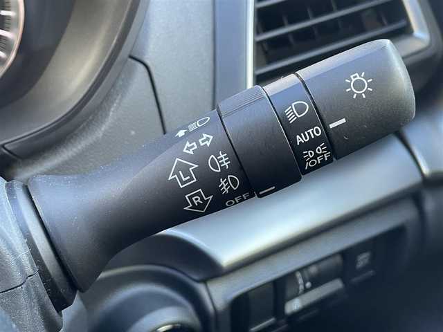 スバル ＸＶ ハイブリッド 2．0e－S アイサイト 群馬県 2021(令3)年 7.1万km マグネタイトグレーメタリック EyeSight Ver.3/・衝突軽減ブレーキシステム/・アクティブレーンキープ/・プリクラッシュブレーキ/・全車速追従機能付クルーズコントロール/・ブラインドスポットモニター/純正SDナビゲーション/（CD/DVD/SD/BT/HDMI/フルセグTV）/バックカメラ/サイドカメラ/ナビ連動ドライブレコーダー/ETC/オートホールド/ステアリングスイッチ/前席パワーシート（D席パワーシート）/クリアランスソナー/LEDヘッドライト/フォグライト/ドアバイザー/電格ミラー/純正フロアマット/純正18インチアルミホイール