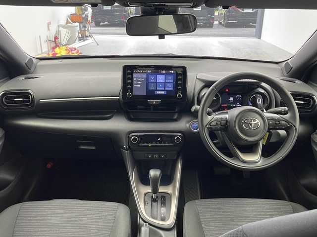 トヨタ ヤリス ハイブリッド Z 大阪府 2023(令5)年 1.2万km コーラルクリスタルシャイン バックカメラ/ETC/クルーズコントロール/シートヒーター