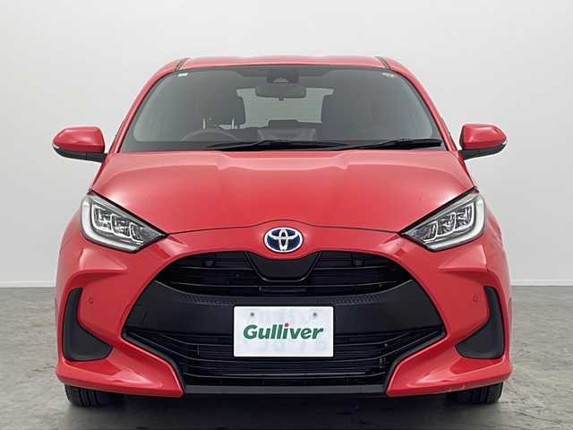 トヨタ ヤリス ハイブリッド Z 大阪府 2023(令5)年 1.2万km コーラルクリスタルシャイン バックカメラ/ETC/クルーズコントロール/シートヒーター