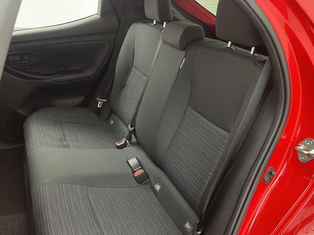 トヨタ ヤリス ハイブリッド Z 大阪府 2023(令5)年 1.2万km コーラルクリスタルシャイン バックカメラ/ETC/クルーズコントロール/シートヒーター