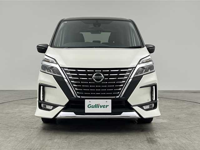 日産 セレナ ハイウェイスター G 三重県 2021(令3)年 4.2万km ブリリアントホワイトパール 2トーン 禁煙車/純正10インチナビ/・CD/DVD/Blu-ray/AM/FM/Bluetooth/フルセグ/プロパイロット/レーダークルーズコントロール/ブラインドスポットモニター/インテリジェントスマートルームミラー/両側パワースライドドア/ハンズフリースライドドア/バックカメラ/LEDヘッドライト/オートライト/防水シート/純正16インチアルミホイール
