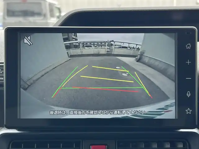 ダイハツ タント X 滋賀県 2023(令5)年 4.7万km シャイニングホワイトパール ガソリン/2WD(FF)/CVT/片側パワースライド/9インチ純正ディスプレイオーディオ/(FM/AM/フルセグ/Bluetooth/HDMI)/バックカメラ/ETC/スマートアシスト/・プリクラッシュブレーキアシスト	/・踏み間違い防止アシスト	/・レーンキープアシスト	/・標識検知機能	/運転席・助手席シートヒーター/アイドリングストップ/電動格納ミラー/電動パーキング/ブレーキホールド/ステアリングスイッチ/オートライト/LEDヘッドライト/ヘッドライトライトレベリング/フルオートエアコン/スマートキー/スペアキー/純正フロアマット