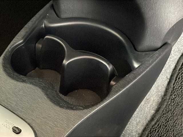 トヨタ ヴィッツ F スマイルエディション 福岡県 2012(平24)年 5.2万km シルバーM 禁煙車KENWOOD　7型SDナビ（ワンセグTV/CD/BT）バックモニターETCドラレコスマートキープッシュスタート電動格納ミラー