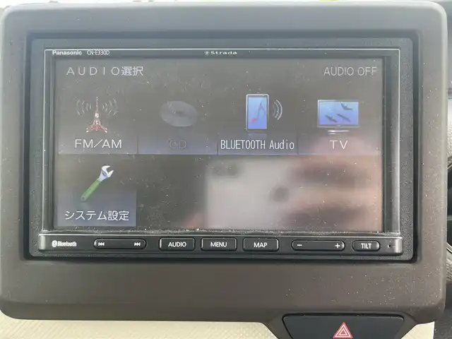 ホンダ Ｎ ＢＯＸ G 千葉県 2023(令5)年 3.8万km クリスタルブラックパール 社外SDナビ【CN-E330D】/　　（ワンセグ、Bluetooth）/バックカメラ/LEDヘッドライト/ホンダセンシング/・衝突軽減ブレーキ/・誤発進抑制機能/・後方誤発進抑制機能/・歩行者事故低減ステアリング/・先行車発進お知らせ機能/・渋滞ついじゅ機能付アダクティブクルーズコントロール/・車線維持支援システム/・オートハイビーム/・標識認識機能/・路外逸脱抑制機能/スマートキー/ETC/リアコーナーセンサー/プッシュスタート/保証書/取扱説明書/スペアキー/スタッドレスタイヤ積込