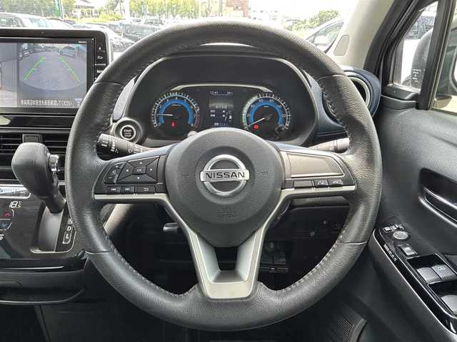 日産 デイズ ハイウェイスターG ターボ 福岡県 2020(令2)年 0.7万km チタニウムグレーメタリック ・純正9インチナビ/（フルセグ/Bluetooth/CD/DVD/SD/USB/iPod）/・アラウンドビューモニター/・純正ドライブレコーダー/・社外ETC/・プロパイロット/・LEDヘッドライト/・ステアリングスイッチ/・電動格納ミラー/・純正ドアバイザー/・純正フロアマット/・スマートキー/・エンジンスタートボタン