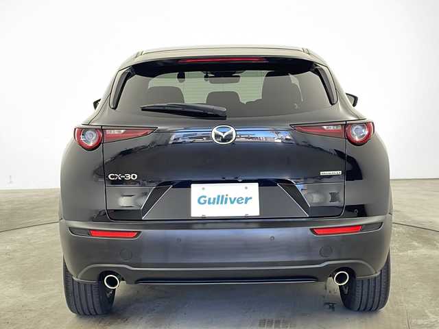 マツダ ＣＸ－３０ XD Lパッケージ 兵庫県 2020(令2)年 4.7万km ジェットブラックマイカ ・純正ナビ/CD/DVD/BT/TV/・i-ACTIVSENSE/・360度セーフティパッケージ/・ドラポジ支援パッケージ/・スマートブレーキサポート/・レーダークルーズコントロール/・パドルシフト/・前後コーナーセンサー/・BSM/・HUD/・全方位カメラ/・パワーバックドア/・前席シートヒーター/・運転席パワーシート/・運転席メモリーシート/・レザーシート/・ビルトインETC/・前後ドライブレコーダー/・ステアリングリモコン/・パドルシフト/・LEDオートライト/・オートマチックハイビーム/・純正18インチアルミホイール/・スマートキー/・スペアキー/・プッシュスタート/・W＋サイドエアバッグ/・カーテンエアバッグ