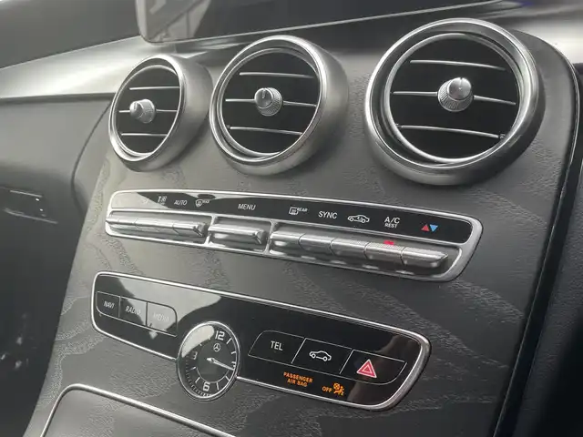 メルセデス・ベンツ Ｃ２００ アバンギャルド AMGライン 栃木県 2019(令1)年 4.9万km ダイヤモンドホワイト レーダーセーフティパッケージ/キーレスゴー/ナビ/フルセグTV/バックカメラ/ETC/アンビエントライト /ACC/レーンキープアシスト/ブラインドスポット /パークトロニック /エアサスペンション /ARTICOレザー/パワーシート /シートヒーター /ドライブレコーダー