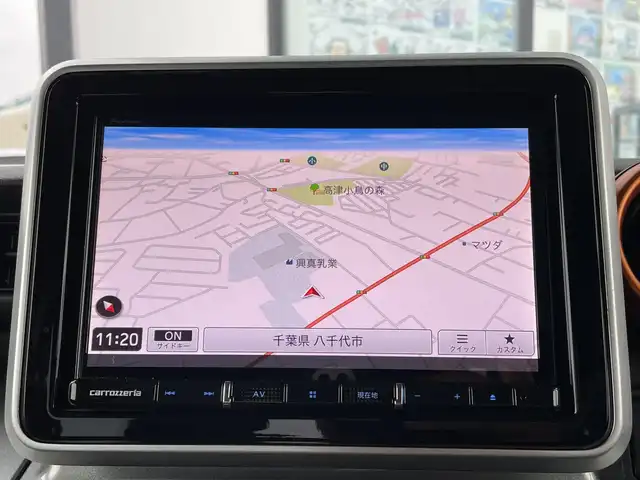 スズキ スペーシア ギア HYBRID XZ 千葉県 2021(令3)年 1.6万km クールカーキパールメタリック/ガンメタリック2トーン 社外8インチメモリナビ/(AM/FM/CD/DVD/SD/フルセグ/Bluetooth)/バックカメラ/衝突被害軽減システム/車線逸脱警報/クルーズコントロール/両側パワースライドドア/横滑り防止装置/ETC/アイドリングストップ/LEDヘッドライト/フォグランプ/オートライト/ウィンカーミラー/電動格納ミラー/純正14インチAW/シートヒーター/シートリフター/禁煙車/プッシュスタート/スマートキー/フロアマット
