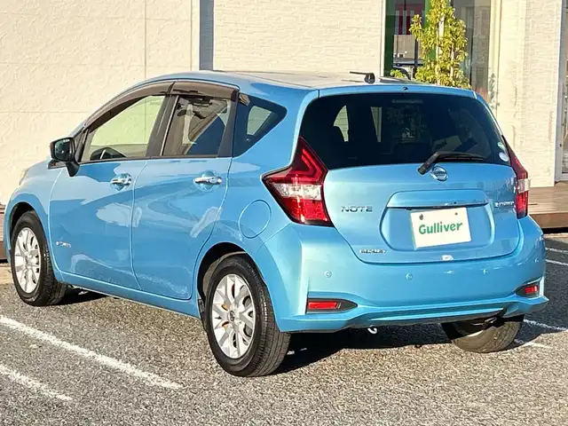 日産 ノート e－パワー メダリスト 千葉県 2017(平29)年 3.9万km ソニックブルー ナビMM316D-W 全方位カメラ スマートルームミラー ETC 前後ドラレコ エマージェンシーブレーキ ソニックブルーカラー 前後センサー 15インチAW スマートキー オートライト レーンアシスト