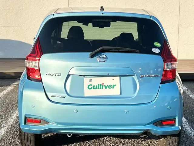 日産 ノート e－パワー メダリスト 千葉県 2017(平29)年 3.9万km ソニックブルー ナビMM316D-W 全方位カメラ スマートルームミラー ETC 前後ドラレコ エマージェンシーブレーキ ソニックブルーカラー 前後センサー 15インチAW スマートキー オートライト レーンアシスト
