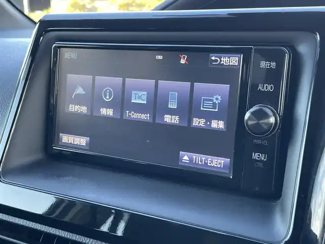 トヨタ ノア ハイブリッド X 茨城県 2017(平29)年 6.3万km ラグジュアリーホワイトパールクリスタルシャインガラスフレーク /トヨタセーフティセンス//フリップダウンモニター//純正ナビ/　　FM/AM/BT/フルセグTV//バックカメラ//クルーズコントロール//片側電動ドア//LEDヘッドライト//オートライト//純正アルミホイール//ETC//スマートキー