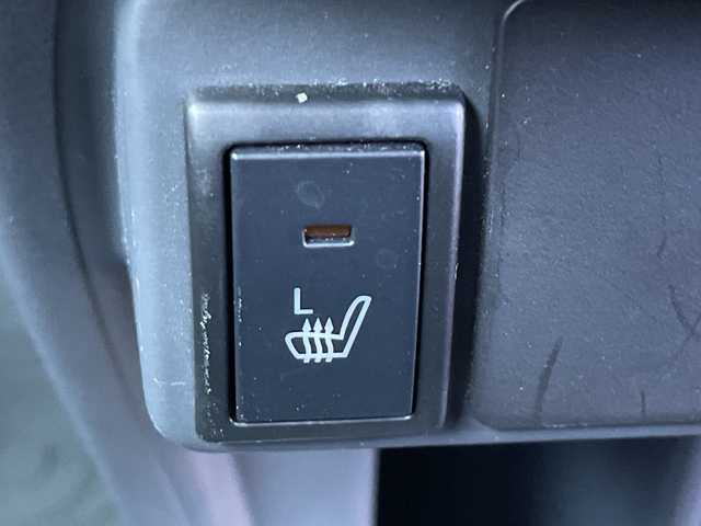 スズキ ハスラー F リミテッド 茨城県 2017(平29)年 0.4万km クールカーキパールメタリック/ホワイト2トーンルーフ 社外8型ナビ/Bluetooth/フルセグTV/バックカメラ/ETC/シートヒーター/アイドリングストップ/横滑り防止装置/衝突軽減システム/レーンキープ/オートライト/HIDヘッドライト/純正フロアマット/純正15インチアルミホイール/スマートキー/プッシュスタート