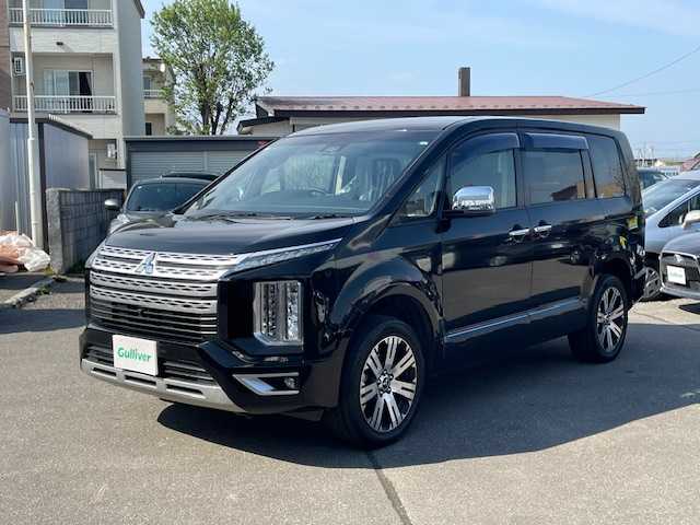 三菱 デリカＤ：５ P 道東・釧路十勝 2019(平31)年 13.9万km ダイヤモンドブラックマイカ 4WD/8人乗り/寒冷地仕様/ワンオーナー/純正10.1インチメモリーナビ/  (DVD/CD/フルセグTV/Bluetooth)/全方位カメラ/e-Assist/  衝突被害軽減ブレーキシステム(FCM)/  車線逸脱警報システム(LDW)/  レーダークルーズコントロール(ACC)/  オートマチックハイビーム(AHB)/  誤発進抑制機能(前進時)/  後側方車両検知警報システム(BSW/LCA)/  後退時交差車両検知警報システム(RCTA)/両側パワースライドドア/パワーバックドア/アクセサリーコンセント(AC100V)/電動サイドステップレス/ミラーヒーター/ウィンカーミラー/電動格納ミラー/ブラインドスポットモニター(BMS)/革巻きステアリング/パドルシフト/ステアリングリモコン/LEDヘッドライト/フォグライト/アイドリングストップ/横滑り防止装置/ETC/前席シートヒーター/純正リアフリップダウンモニター/純正エンジンスターター/ドアバイザー/記録簿 R4/6/スマートキー/エンジンプッシュスタート/スペアキー/取扱説明書/保証書/ナビ取説/純正18インチアルミホイール