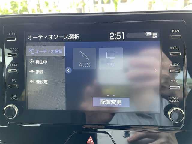 トヨタ ハリアー ハイブリッド G 東京都 2021(令3)年 1.6万km ホワイトパールクリスタルシャイン セーフティセンス（衝突回避支援パッケージ）詳細は検査員記入欄参照/ワンオーナー/保証書・取説・ナビ取説・スマートキー×2/ドライブモードセレクト/デジタルインナーミラー/革巻きステアリング・電動チルト・ステアリングスイッチ/黒ハーフレザーシート・運転席パワーシート/純正８インチディスプレイナビ/フルセグTV・AUX/BT/USB/SDL/AppleCarPlay/AndroidAuto/バックカメラ/インテリジェントクリアランスソナー/純正ビルトインETC/純正１８インチアルミ/パワーバックドア（イージークロージャー）/プロジェクター式ェデェッドライト・デイタイムランニングランプ・LEDフォグ・オートライト/電動パーキングブレーキ/AUTOHOLD/後席充電用USB×２/ウィンカーミラー/オートワイパー/フロアマット・ドアバイザー