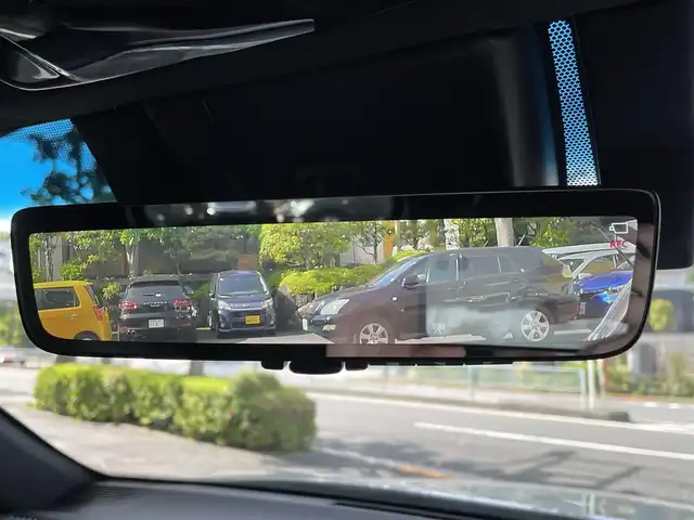 トヨタ ハリアー ハイブリッド G 東京都 2021(令3)年 1.6万km ホワイトパールクリスタルシャイン セーフティセンス（衝突回避支援パッケージ）詳細は検査員記入欄参照/ワンオーナー/保証書・取説・ナビ取説・スマートキー×2/ドライブモードセレクト/デジタルインナーミラー/革巻きステアリング・電動チルト・ステアリングスイッチ/黒ハーフレザーシート・運転席パワーシート/純正８インチディスプレイナビ/フルセグTV・AUX/BT/USB/SDL/AppleCarPlay/AndroidAuto/バックカメラ/インテリジェントクリアランスソナー/純正ビルトインETC/純正１８インチアルミ/パワーバックドア（イージークロージャー）/プロジェクター式ェデェッドライト・デイタイムランニングランプ・LEDフォグ・オートライト/電動パーキングブレーキ/AUTOHOLD/後席充電用USB×２/ウィンカーミラー/オートワイパー/フロアマット・ドアバイザー