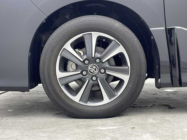 トヨタ ヴォクシー ZS 煌Ⅱ 三重県 2020(令2)年 2.5万km ブラック 禁煙車/トヨタセーフティセンス/・プリクラッシュセーフティ/・レーンディパーチャーアラート　/・オートマチックハイビーム/・先行車発進告知/クリアランスソナー/アルパイン９型ナビ/・フルセグTV/CD/DVD/Bluetooth/SD音楽録音/HDMI/USB/バックカメラ/両側パワースライドドア/革巻きステアリング/ＬＥＤヘッドライト/フォグランプ/ＥＴＣ/ドアバイザー/純正16インチアルミホイール/Wエアバック