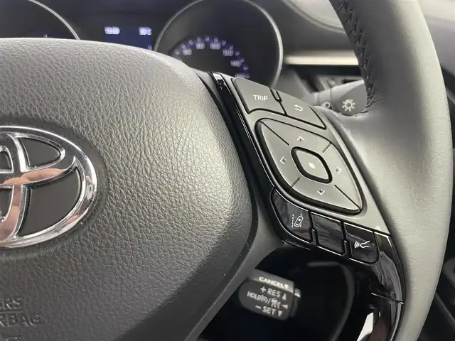 トヨタ Ｃ－ＨＲ G モード ネロ セーフティプラス 埼玉県 2020(令2)年 3.3万km ブラック/エモーショナルレッドⅡ 2トーン 純正8インチディスプレイオーディオ/パノラミックビューモニター/トヨタセーフティセンス/プリクラッシュセーフティ/レーンディパーチャーアラート/レーダークルーズコントロール/ブラインドスポットモニター/パーキングサポートブレーキ/クリアランスソナー /シートヒーター/LEDオートライト/ビルトインETC