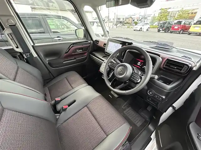 スズキ スペーシア カスタム HYBRID XS ターボ 福島県 2024(令6)年 0.3万km ピュアホワイトP デュアルセンサーブレーキサポート/アダプティブクルーズコントロール（ACC）/車線逸脱警報機能/ふらつき警報機能/先行車発進お知らせ機能/ハイビームアシスト/誤発進抑制機能/後退時ブレーキサポート/後方誤発進抑制機能/純正ナビゲーション/【BT/TV】/全方位モニター/ビルトインETC/両側電動スライドドア/ヘッドアップディスプレイ/前席シートヒーター/ステアリングヒーター/パドルシフト/ステアリングリモコン/ロールサンシェード/シートバックテーブル/リアサーキュレーター/後席マルチユースフラップ/LEDオートライト/LEDフォグランプ/純正フロアマット