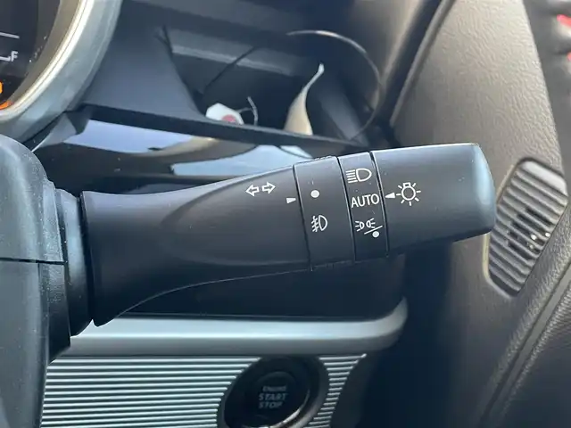 スズキ スペーシア カスタム HYBRID XS 岡山県 2020(令2)年 3.1万km ムーンライトバイオレットPM 純正8インチナビ　AVIC-RLS901II/フルセグTV、CD、DVD、Bluetooth、AM、FM/バックカメラ/ビルトインETC/両側パワースライドドア/運転席シートヒーター/シートバックテーブル/リアロールサンシェード/リアサーキュレーター/スズキセーフティサポート/レーダークルーズコントロール