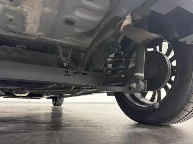 ダイハツ タント カスタム RS セレクション 三重県 2020(令2)年 6.9万km レーザーブルークリスタルシャイン ガソリン・ターボ/FF/インパネCVT/純正 9インチナビ NSZN-Y70DS/（CD/DVD/TV/iPod/MEMORY MUSIC/SD/Bluetooth/FM/AM/USB/HDMI/ドラレコ）/バックカメラ/両側パワースライドドア（ワンタッチオープン機能/ウェルカムオープン機能/タッチ＆ゴーロック機能付）/ドライブレコーダー 前後（ナビ連動）/ビルトインETC/スマートアシスト3/・衝突回避支援ブレーキ機能（対車両・対歩行者）/・衝突警報機能（対車両・対歩行者）/・ブレーキ制御付誤発進抑制機能（前方・後方）/・レーダークルコン/・レーンキープコントロール（LKC）/・車線逸脱抑制制御機能/・車線逸脱警報機能/・コーナーセンサー（フロント２個／リヤ２個）/・標識認識機能（進入禁止）/・アダプティブドライビングビーム（ADB）/装備/・ハーフレザーシート/・シートヒーター（D/N）/・オートエアコン/・オートライト/・LED ヘッドランプ＋サイドビューランプ＋フロントフォグランプ/・運転席ロングスライド機能/・ステアリングスイッチ/・充電用USBジャック/・プッシュスタート/・純正15inAW/・スマートキーx2/・保/取/など