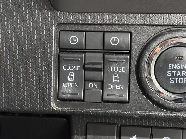 ダイハツ タント カスタム RS セレクション 三重県 2020(令2)年 6.9万km レーザーブルークリスタルシャイン ガソリン・ターボ/FF/インパネCVT/純正 9インチナビ NSZN-Y70DS/（CD/DVD/TV/iPod/MEMORY MUSIC/SD/Bluetooth/FM/AM/USB/HDMI/ドラレコ）/バックカメラ/両側パワースライドドア（ワンタッチオープン機能/ウェルカムオープン機能/タッチ＆ゴーロック機能付）/ドライブレコーダー 前後（ナビ連動）/ビルトインETC/スマートアシスト3/・衝突回避支援ブレーキ機能（対車両・対歩行者）/・衝突警報機能（対車両・対歩行者）/・ブレーキ制御付誤発進抑制機能（前方・後方）/・レーダークルコン/・レーンキープコントロール（LKC）/・車線逸脱抑制制御機能/・車線逸脱警報機能/・コーナーセンサー（フロント２個／リヤ２個）/・標識認識機能（進入禁止）/・アダプティブドライビングビーム（ADB）/装備/・ハーフレザーシート/・シートヒーター（D/N）/・オートエアコン/・オートライト/・LED ヘッドランプ＋サイドビューランプ＋フロントフォグランプ/・運転席ロングスライド機能/・ステアリングスイッチ/・充電用USBジャック/・プッシュスタート/・純正15inAW/・スマートキーx2/・保/取/など