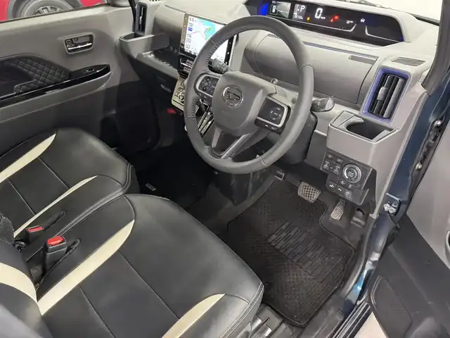 ダイハツ タント カスタム RS セレクション 三重県 2020(令2)年 6.9万km レーザーブルークリスタルシャイン ガソリン・ターボ/FF/インパネCVT/純正 9インチナビ NSZN-Y70DS/（CD/DVD/TV/iPod/MEMORY MUSIC/SD/Bluetooth/FM/AM/USB/HDMI/ドラレコ）/バックカメラ/両側パワースライドドア（ワンタッチオープン機能/ウェルカムオープン機能/タッチ＆ゴーロック機能付）/ドライブレコーダー 前後（ナビ連動）/ビルトインETC/スマートアシスト3/・衝突回避支援ブレーキ機能（対車両・対歩行者）/・衝突警報機能（対車両・対歩行者）/・ブレーキ制御付誤発進抑制機能（前方・後方）/・レーダークルコン/・レーンキープコントロール（LKC）/・車線逸脱抑制制御機能/・車線逸脱警報機能/・コーナーセンサー（フロント２個／リヤ２個）/・標識認識機能（進入禁止）/・アダプティブドライビングビーム（ADB）/装備/・ハーフレザーシート/・シートヒーター（D/N）/・オートエアコン/・オートライト/・LED ヘッドランプ＋サイドビューランプ＋フロントフォグランプ/・運転席ロングスライド機能/・ステアリングスイッチ/・充電用USBジャック/・プッシュスタート/・純正15inAW/・スマートキーx2/・保/取/など