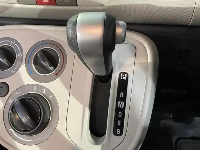 ダイハツ ミラ ココア X スペシャル 埼玉県 2012(平24)年 6.5万km ココアベージュマイカメタリック 車検令和9年10月15日まで/純正ＣＤ＆ＵＳＢ/ＥＴＣ/Ｗエアバッグ/ＡＢＳ/リモコンキー/盗難防止装置/ドアバイザー/フロアマット/新車保証書