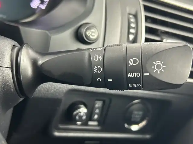 トヨタ ランドクルーザー プラド TX Lパッケージ ブラックED 愛知県 2021(令3)年 5.9万km グレーメタリック ブラックパッケージ/・漆黒メッキフロントグリル/・ピアノブラック加飾LEDフォグランプ/・漆黒メッキバックドアガーニッシュ/・ピアノブラックルーフレール/・ブラック塗装18インチアルミホイール/・ブラック革シート/・ブラックシフトパネル/純正9インチSDナビ/（Bluetooth/フルセグ/バックカメラ/DVD/SD録音）/ビルトインETC/バグガード/セーフティセンス/・プリクラッシュセーフティ/・レーンディパーチャーアラート/・オートマチックハイビーム/・レーダークルーズコントロール/・ロードサインアシスト/トラクションコントロール/ヒルスタートアシスト/LEDヘッドランプ/革巻きステアリング/前席パワーシート/前席快適温熱シート/トノカバー/スマートキー/プッシュスタート