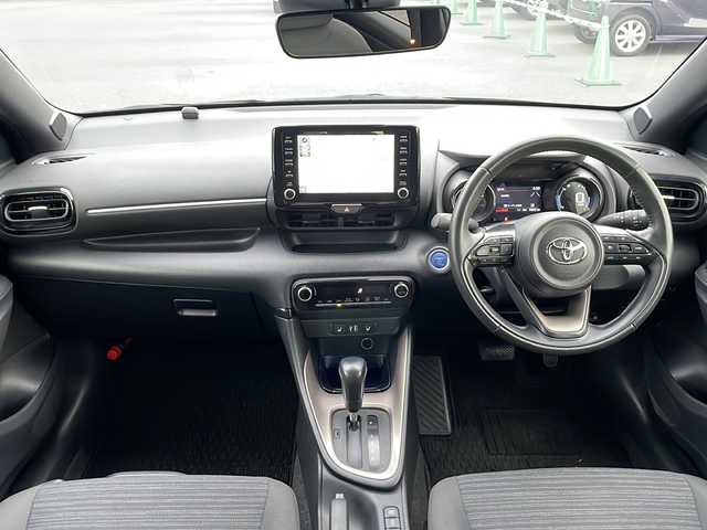 トヨタ ヤリス ハイブリッド Z 茨城県 2023(令5)年 3.4万km ブラック Toyota Safety Sense/純正8インチディスプレイオーディオナビ/-Bluetooth USB スマホ連携/パノラミックビューモニター フロント サイド バックカメラ/レーダークルーズコントロール/レーントレーシングアシスト/LEDヘッドライト/オートハイビーム/ヘッドライトレベライザー/ブラインドスポットモニター/ステアリングスイッチ/ステアリングヒーター/D＋N席シートヒーター/前後コーナーセンサー/純正フロアマット/ビルトインETC2.0